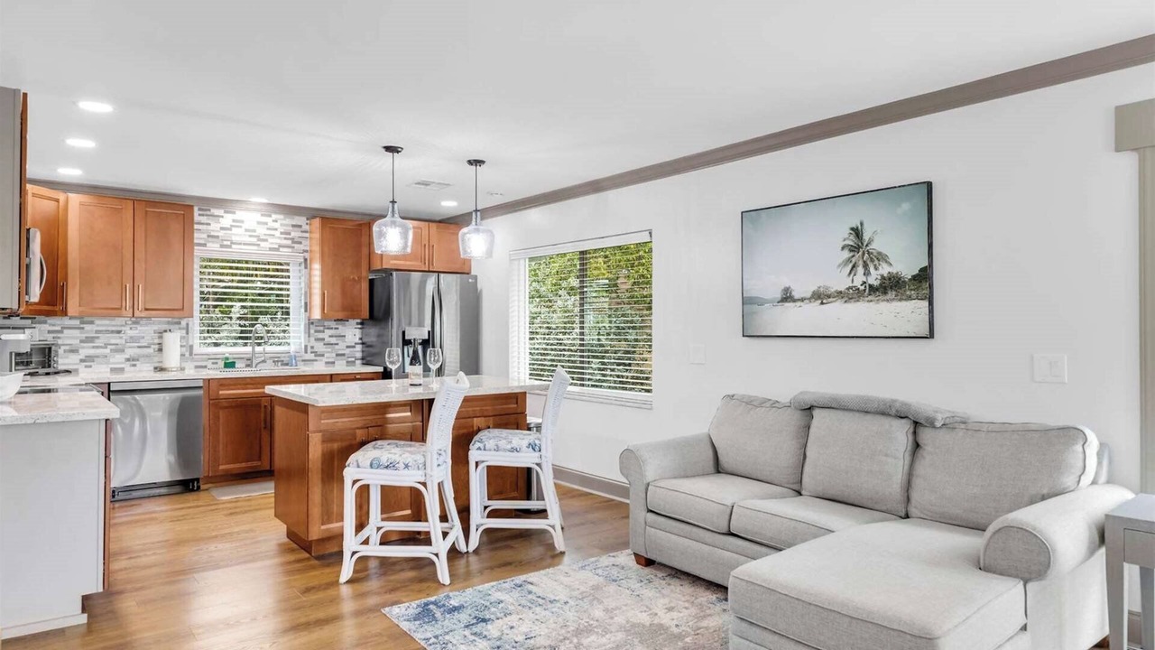 Photo of Livingroom in Marathon