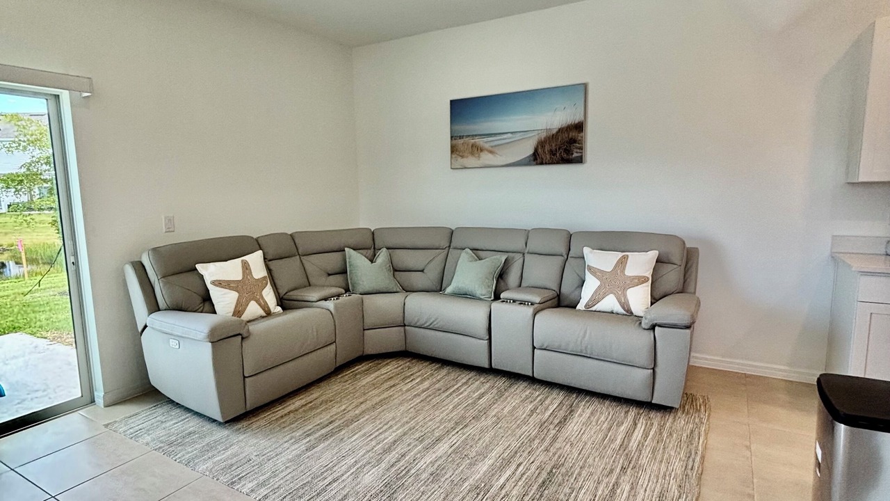 Photo of Livingroom in Laurel