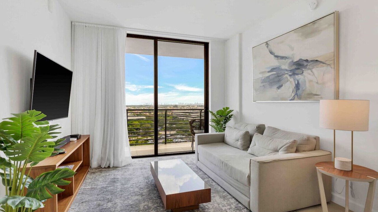 Photo of Livingroom in Doral