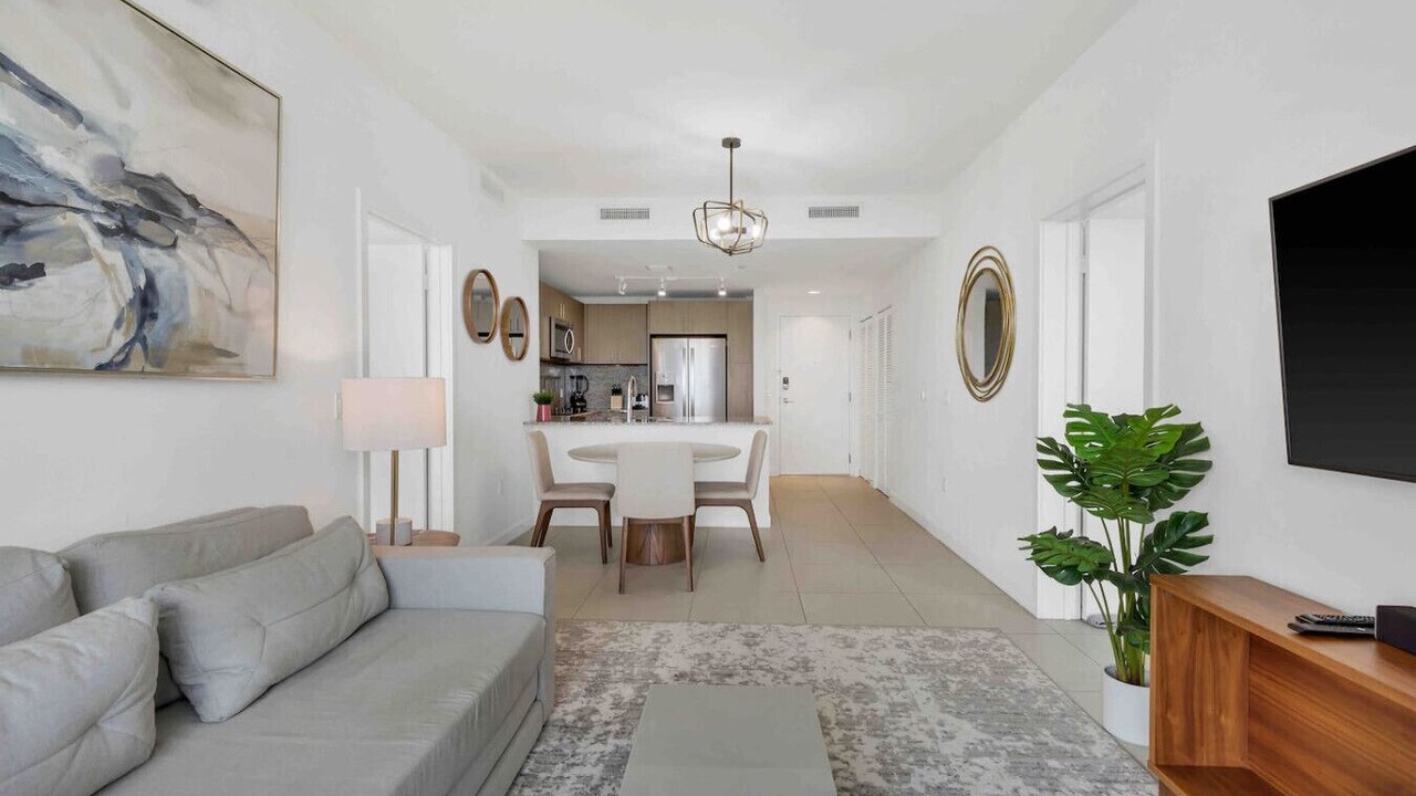 Photo of Livingroom in Doral