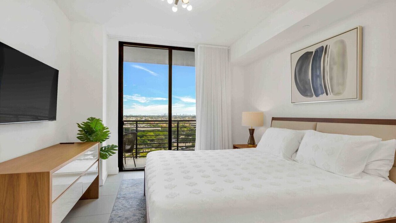 Photo of Bedroom in Doral