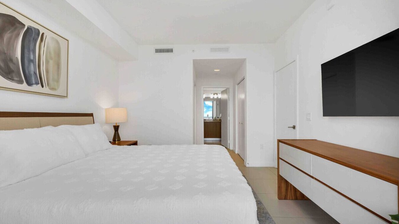 Photo of Bedroom in Doral