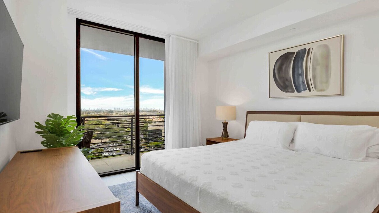 Photo of Bedroom in Doral