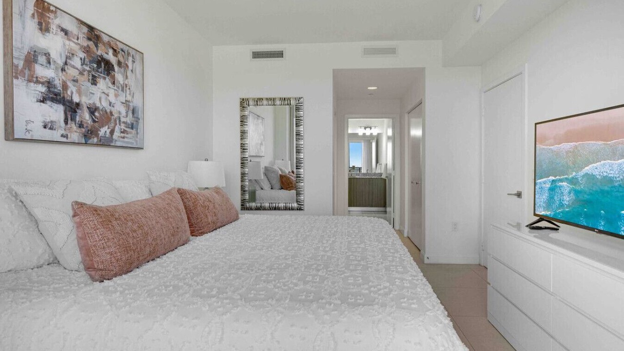 Photo of Bedroom in Doral