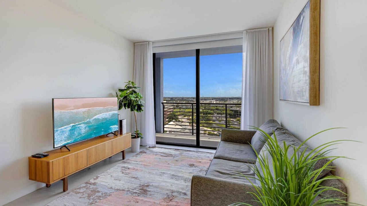 Photo of Livingroom in Doral