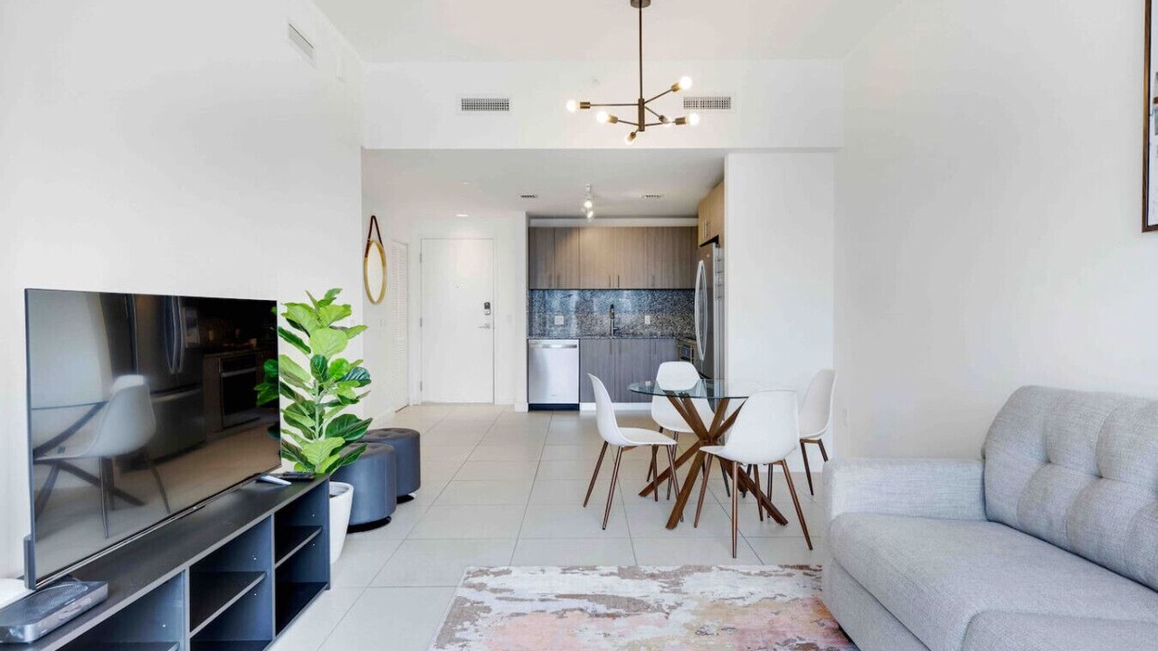 Photo of Livingroom in Doral