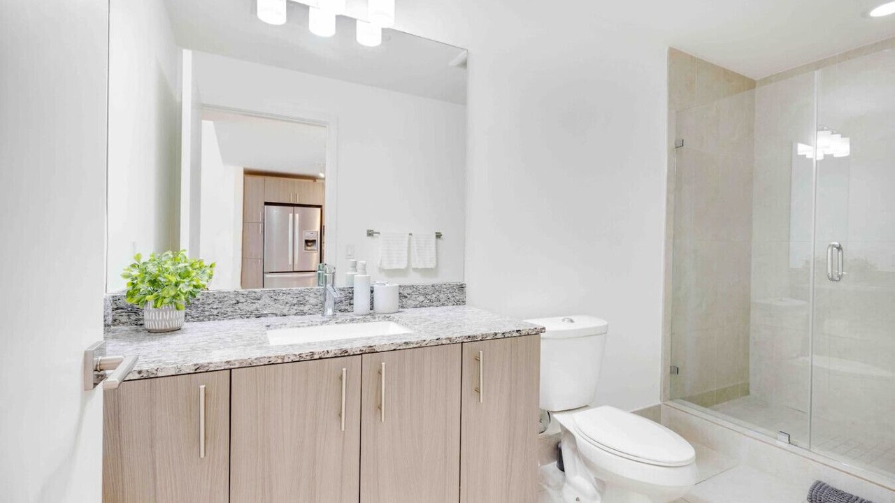 Photo of Bathroom in Doral