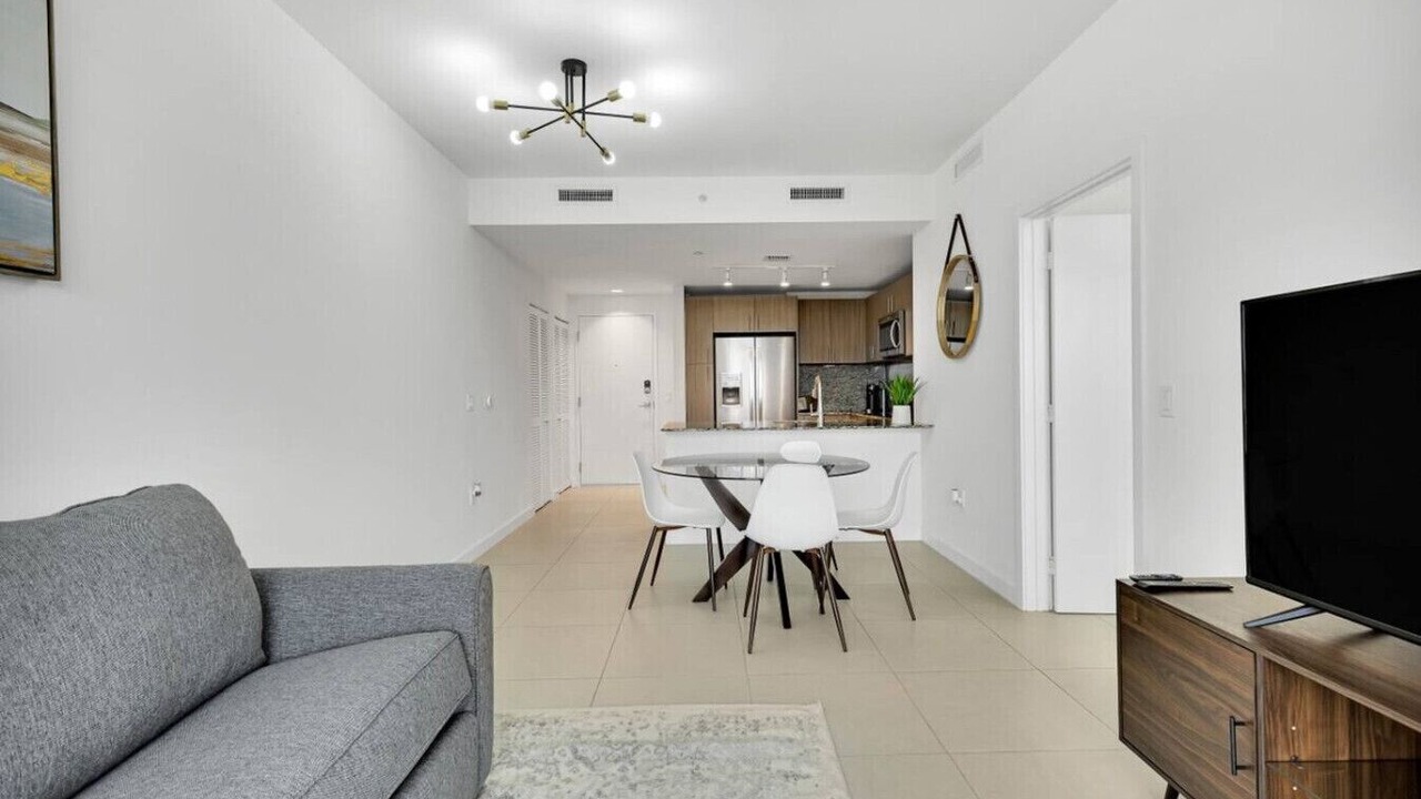 Photo of Livingroom in Doral