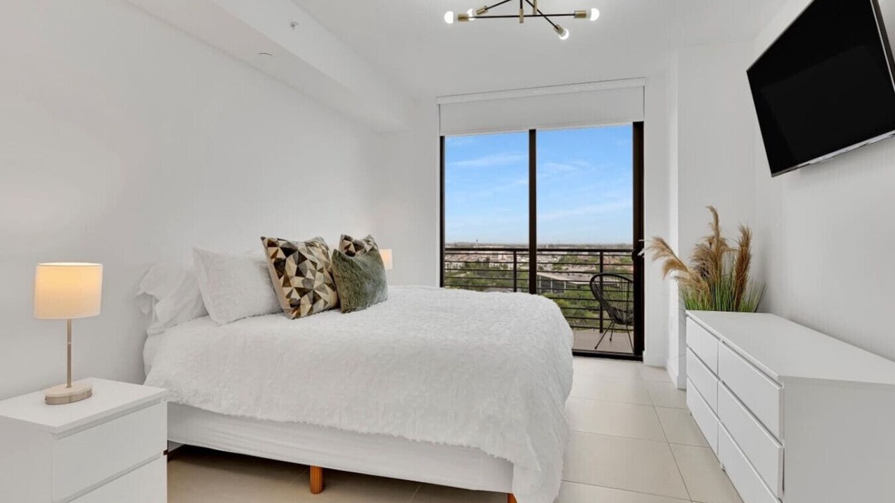Photo of Bedroom in Doral