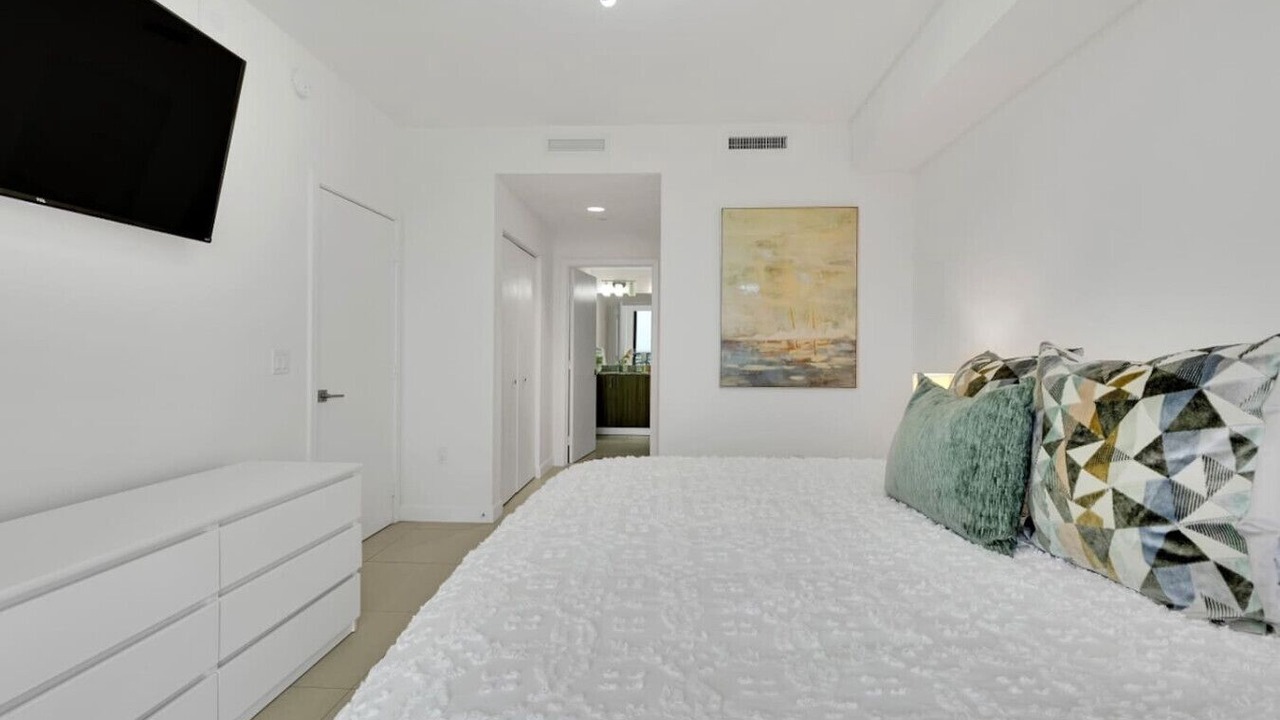 Photo of Bedroom in Doral