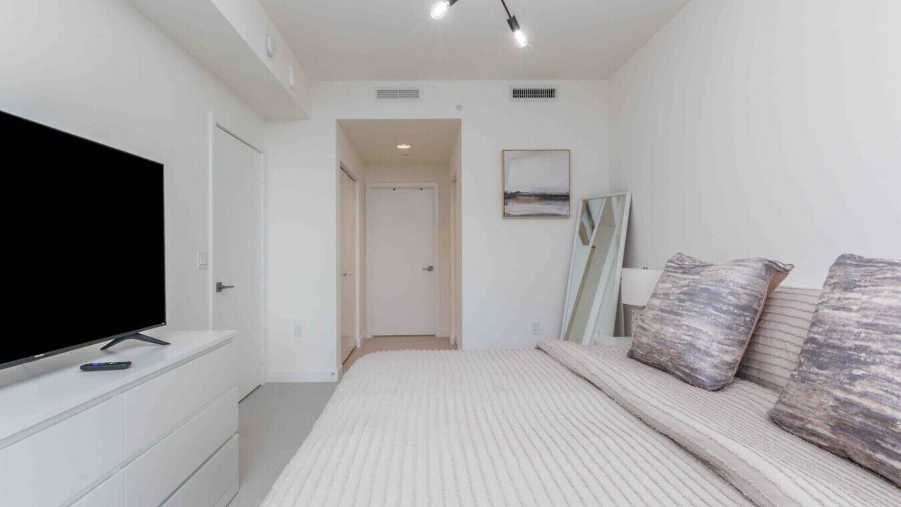 Photo of Bedroom in Doral