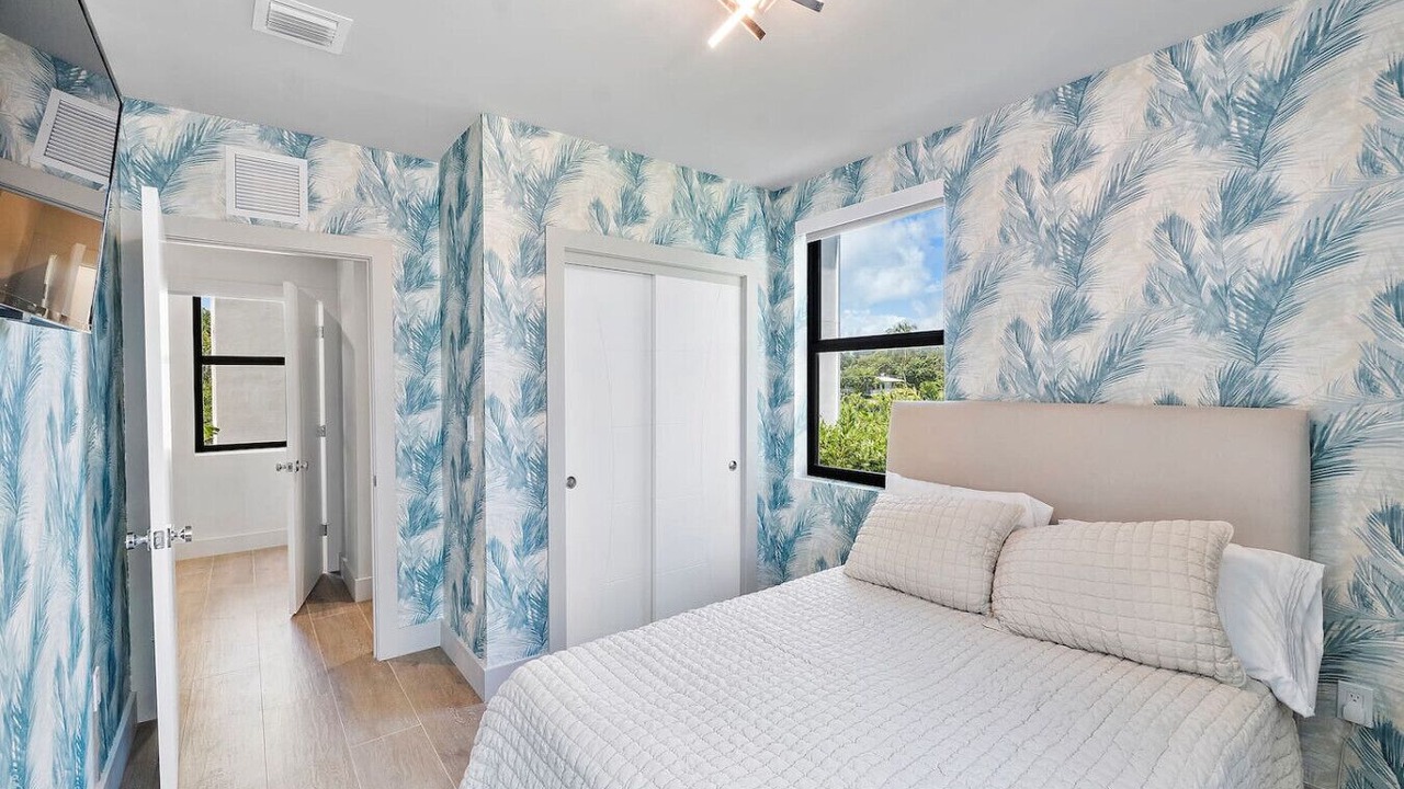 Photo of Bedroom in Paradise Point
