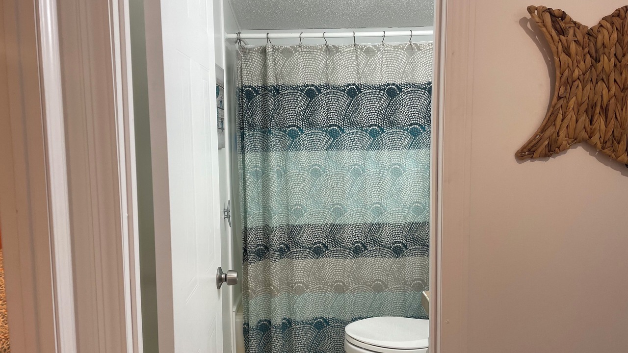 Photo of Bathroom in Flamingo Bay