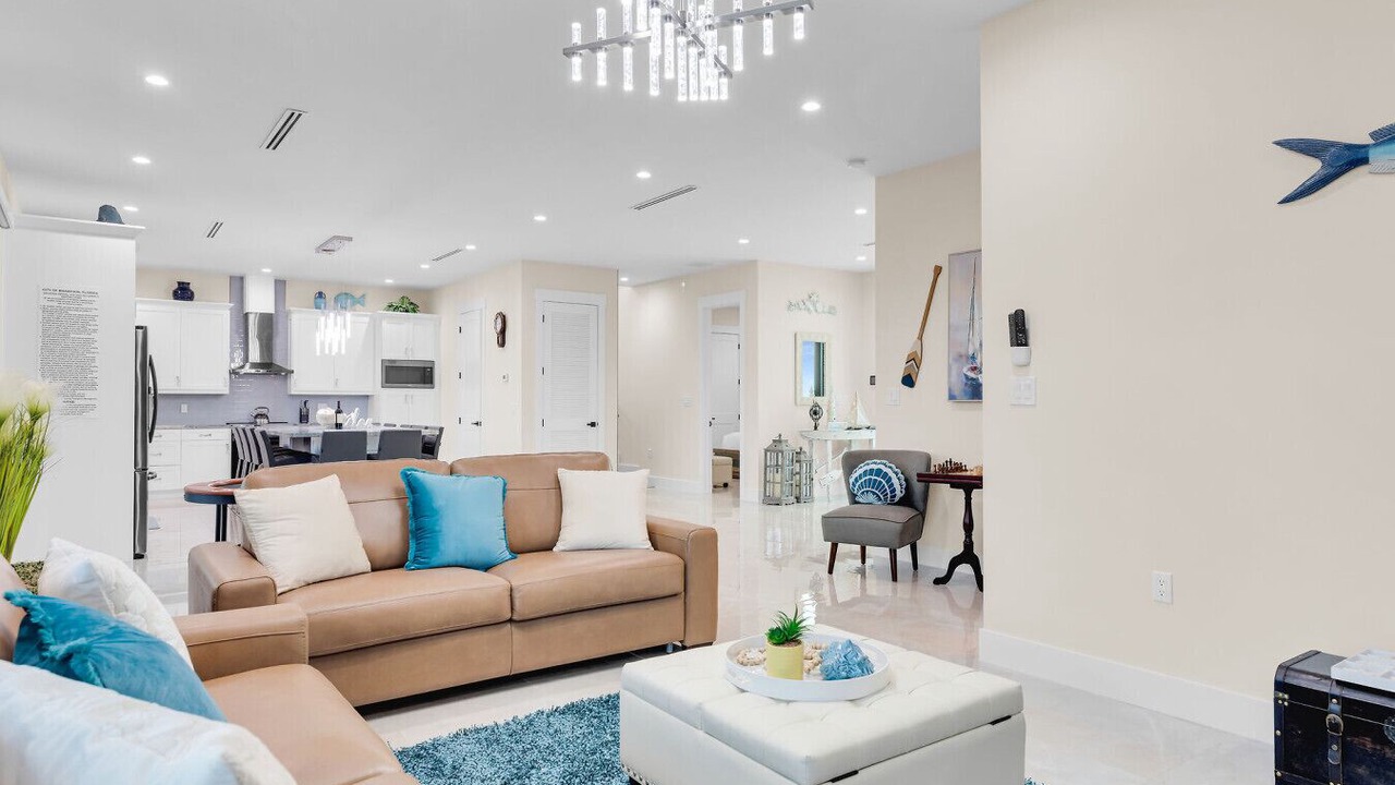 Photo of Livingroom in Marathon