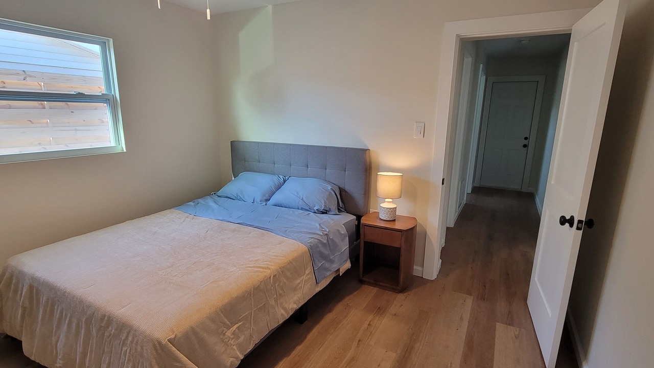 Photo of Bedroom in Gulf Gate Estates