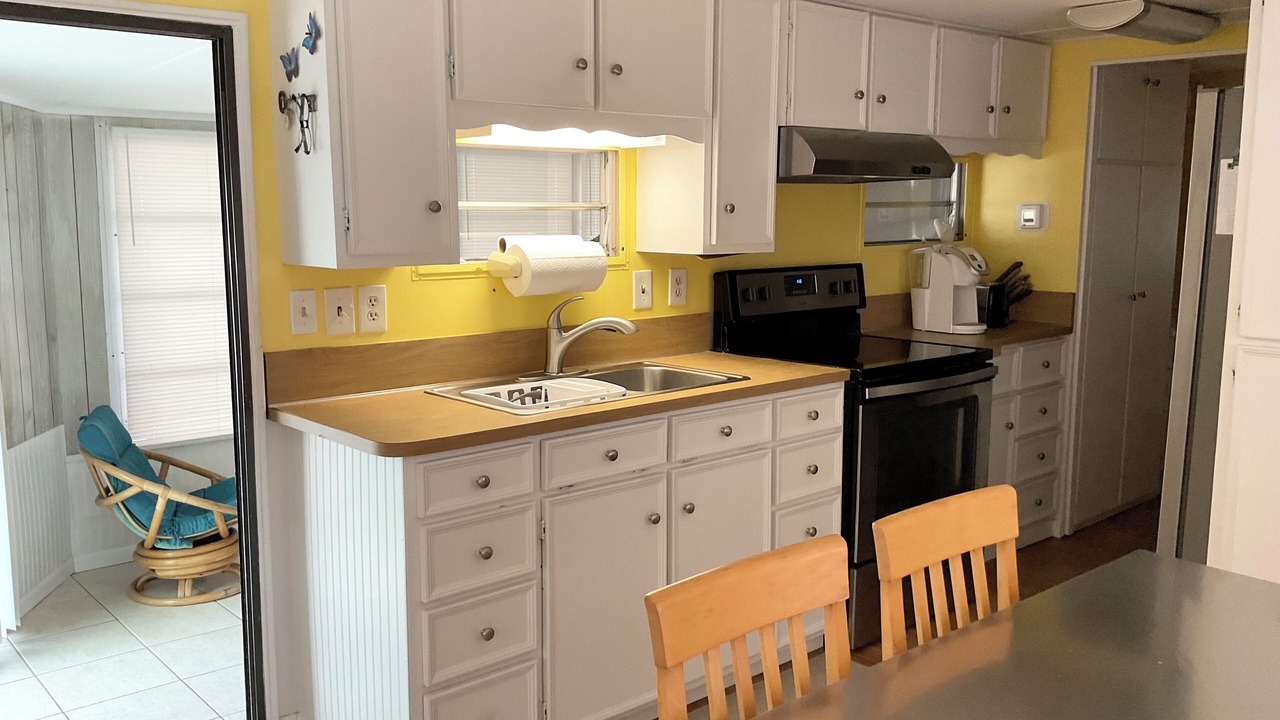 Photo of Kitchen in Cudjoe Key
