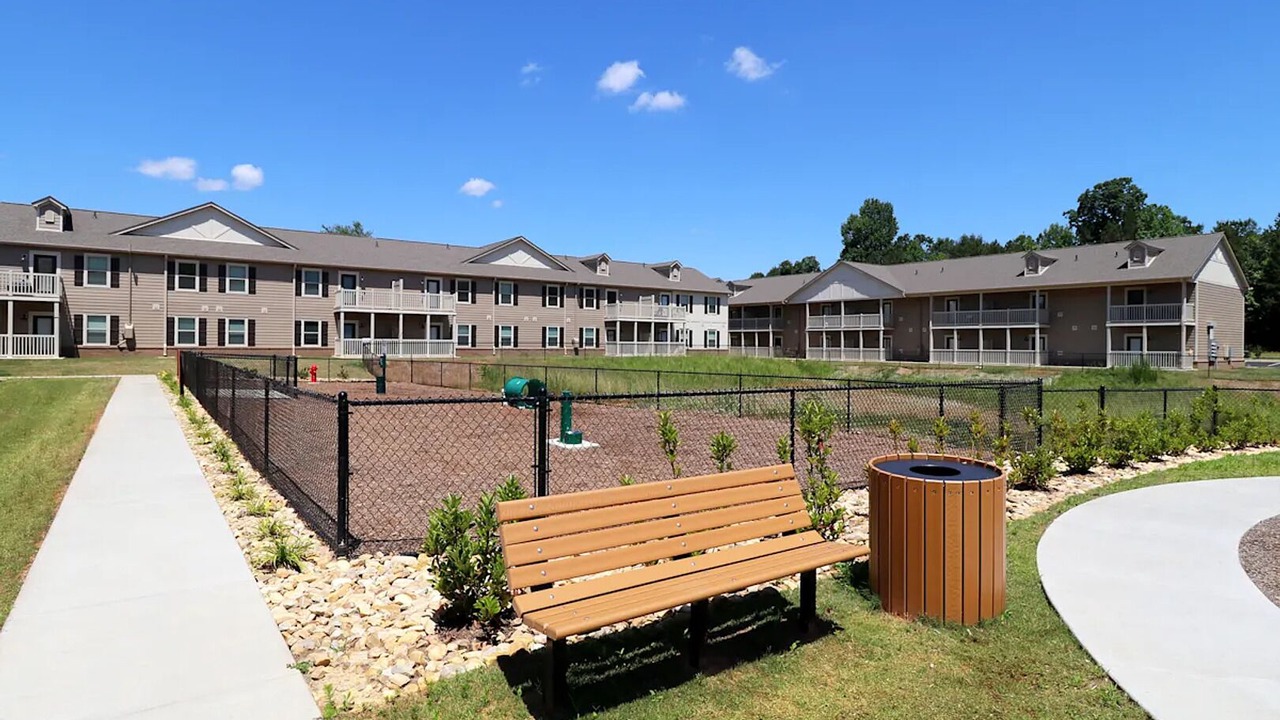 Photo of Outdoor in Lyman