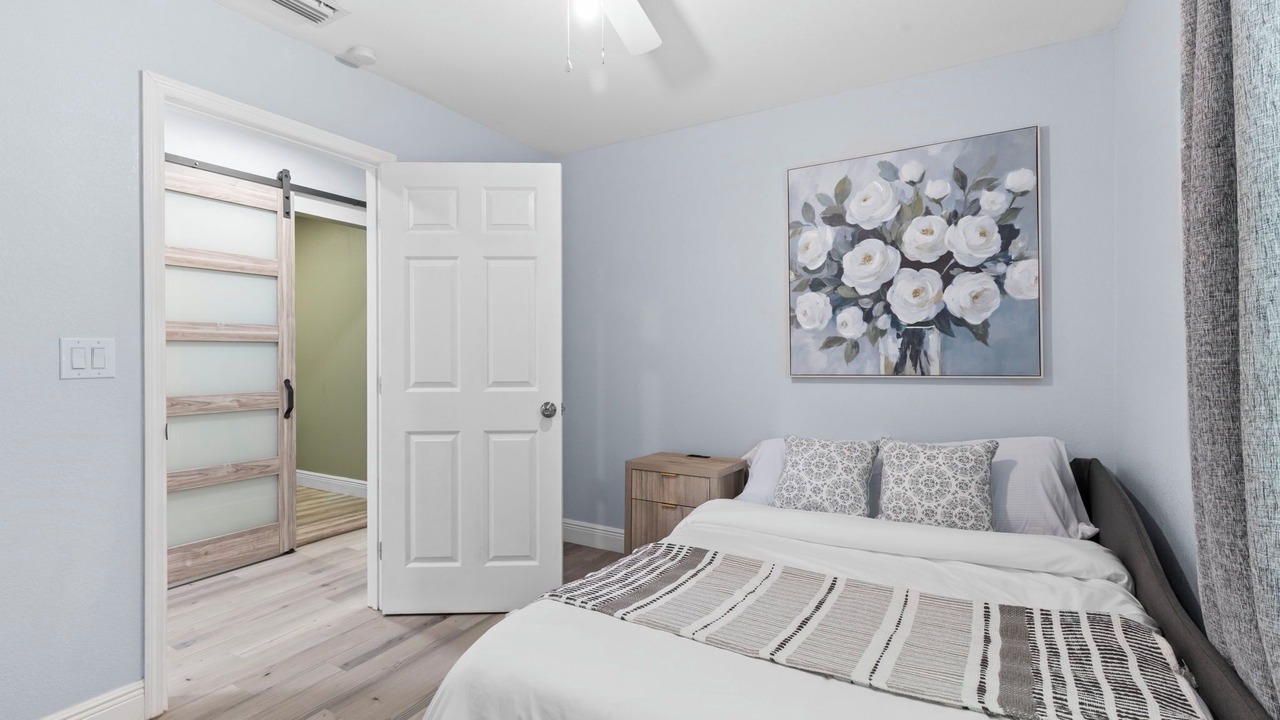 Photo of Bedroom in Orient Park