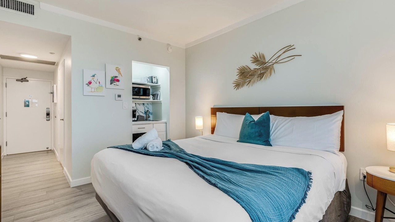 Photo of Bedroom in Coconut Grove