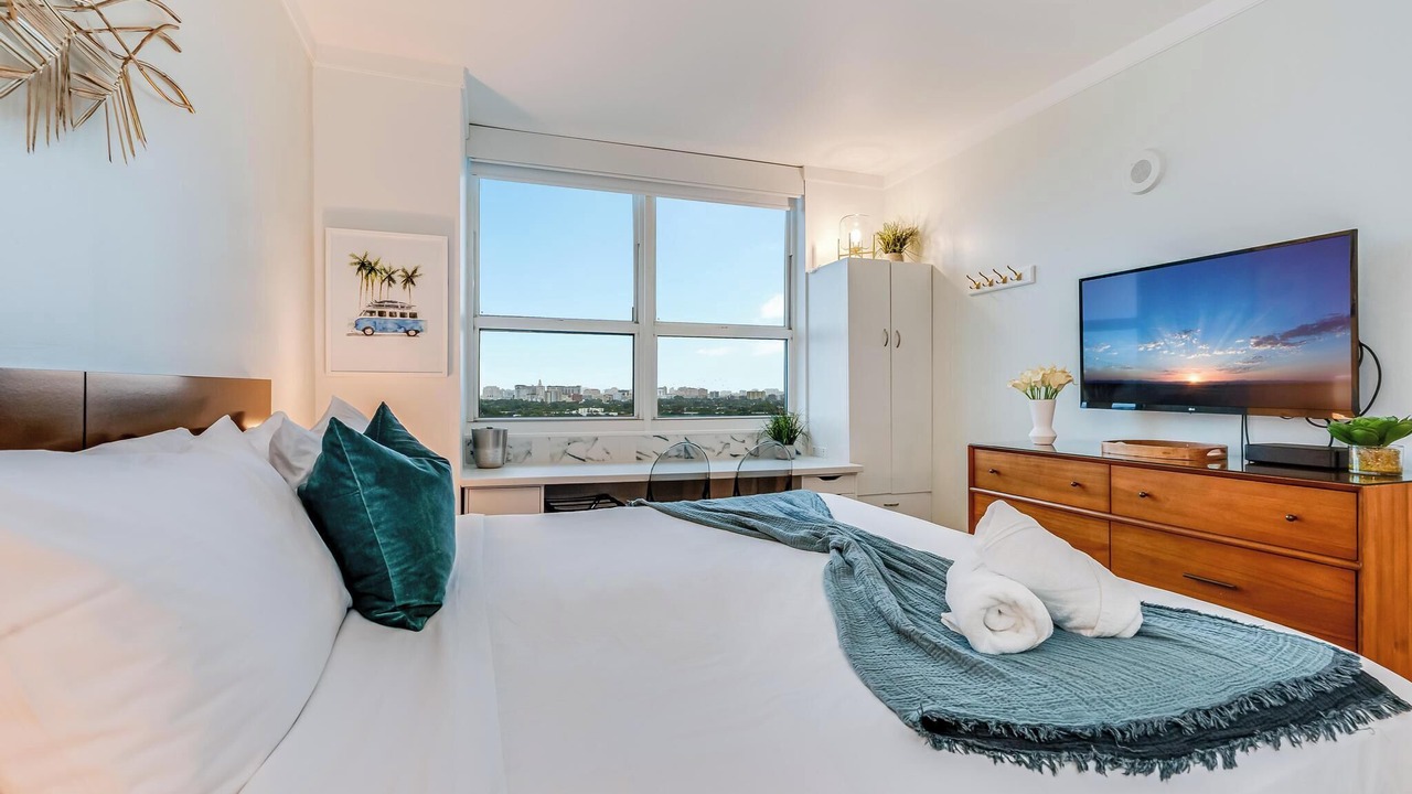 Photo of Bedroom in Coconut Grove