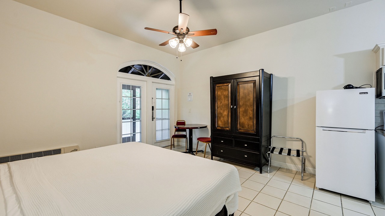 Photo of Bedroom in Naples