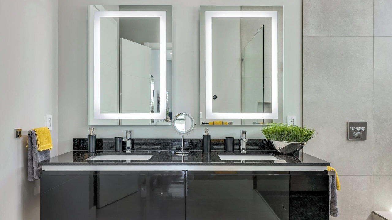 Photo of Bathroom in Eight Lakes