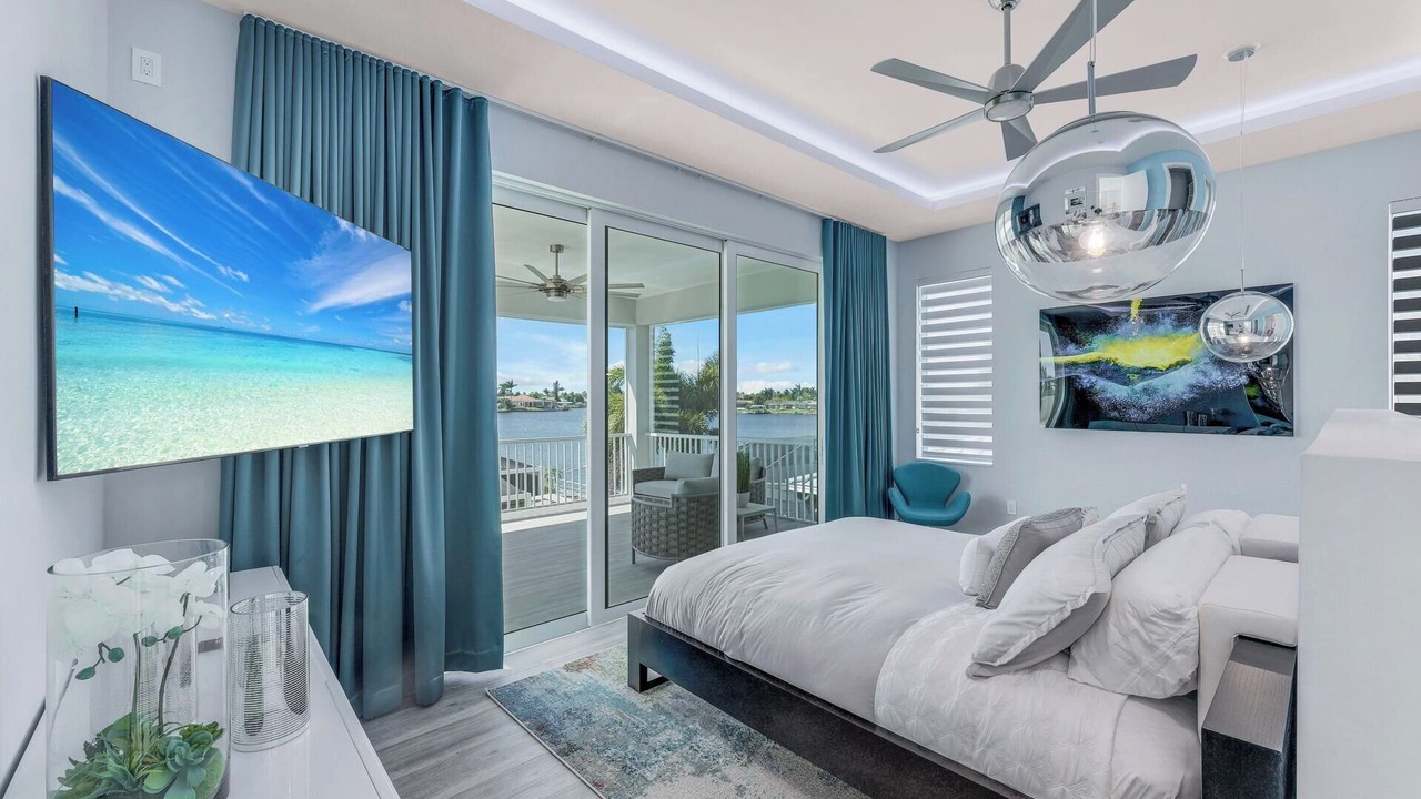 Photo of Bedroom in Eight Lakes