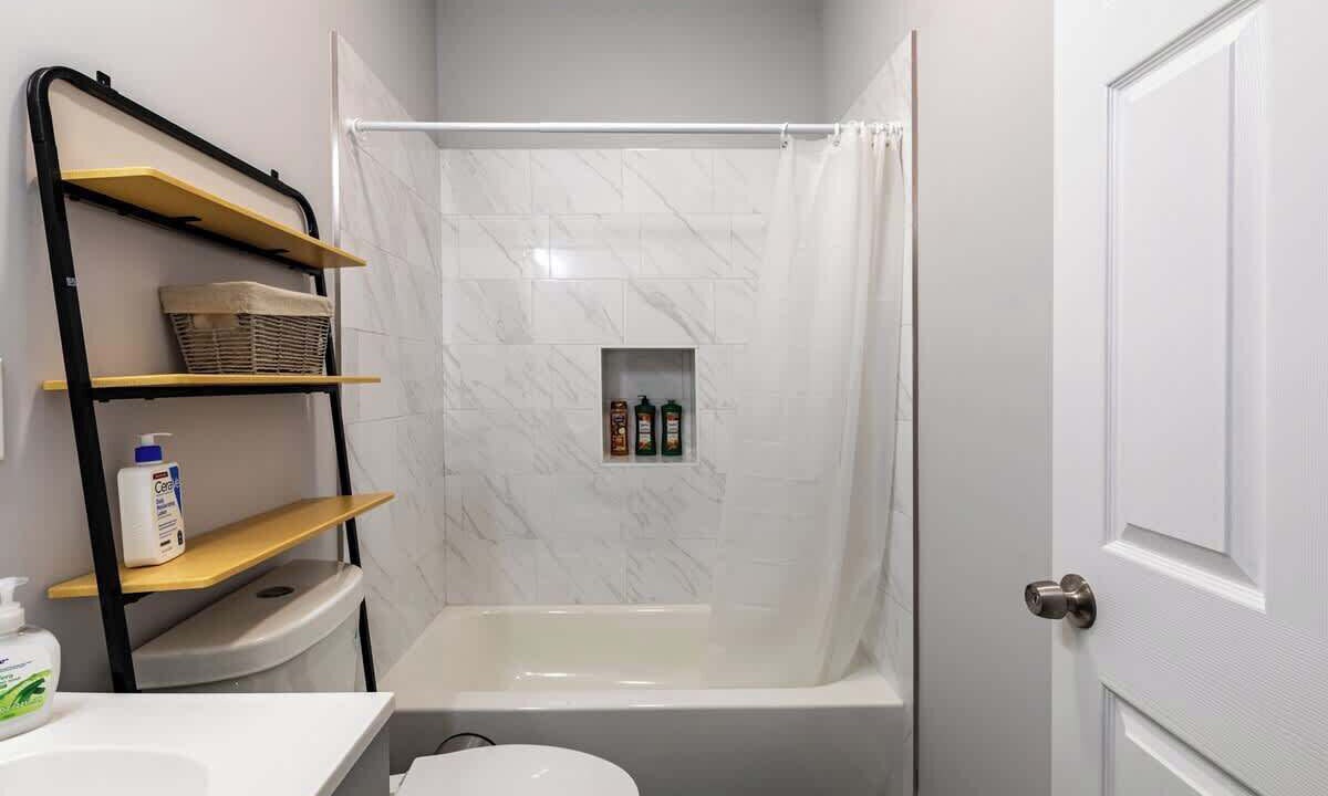 Photo of Bathroom in Passyunk Square