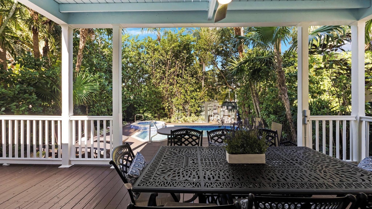 Photo of Outdoor in Marathon