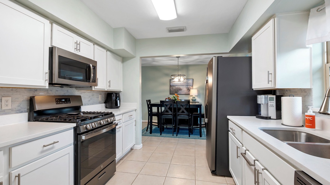 Photo of Kitchen in Yacht Club