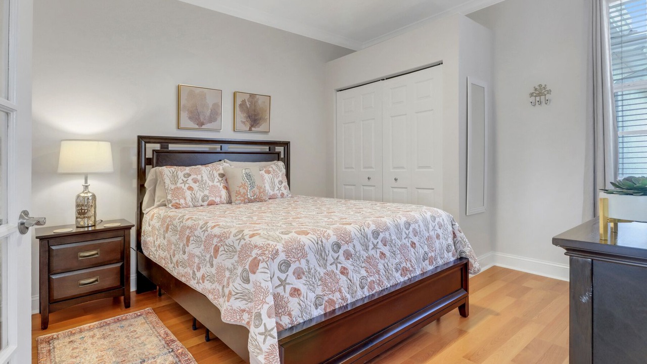 Photo of Bedroom in Central Naples