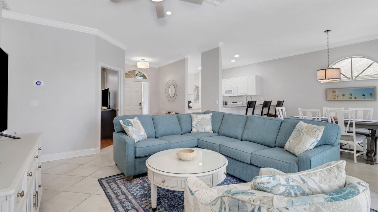 Photo of Livingroom in Central Naples