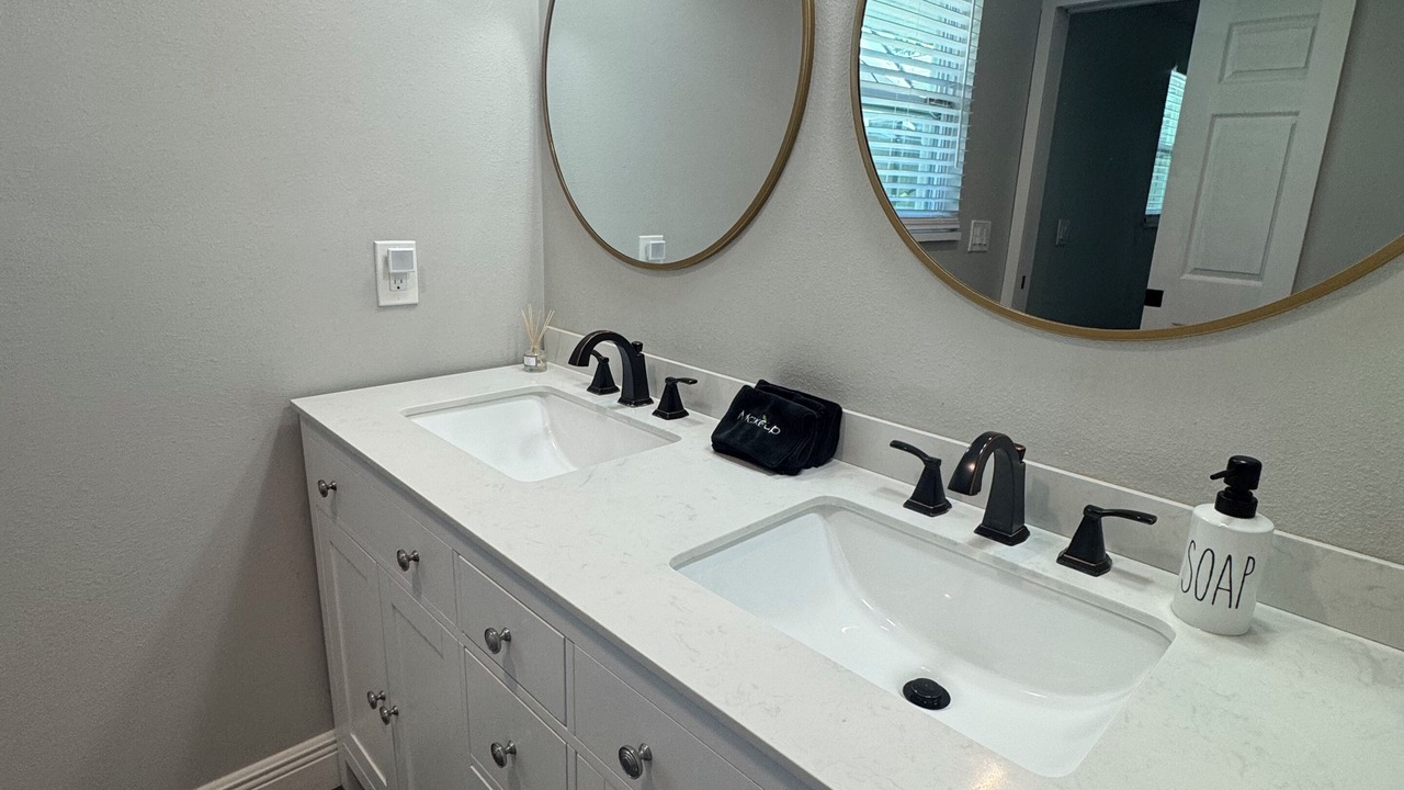 Photo of Bathroom in Ridge Wood Heights