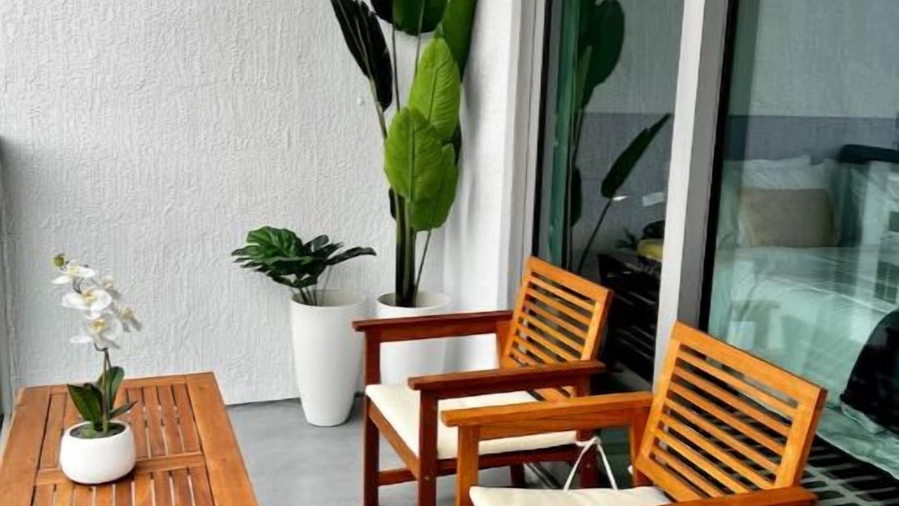 Photo of Patio Balcony in Northeast Miami