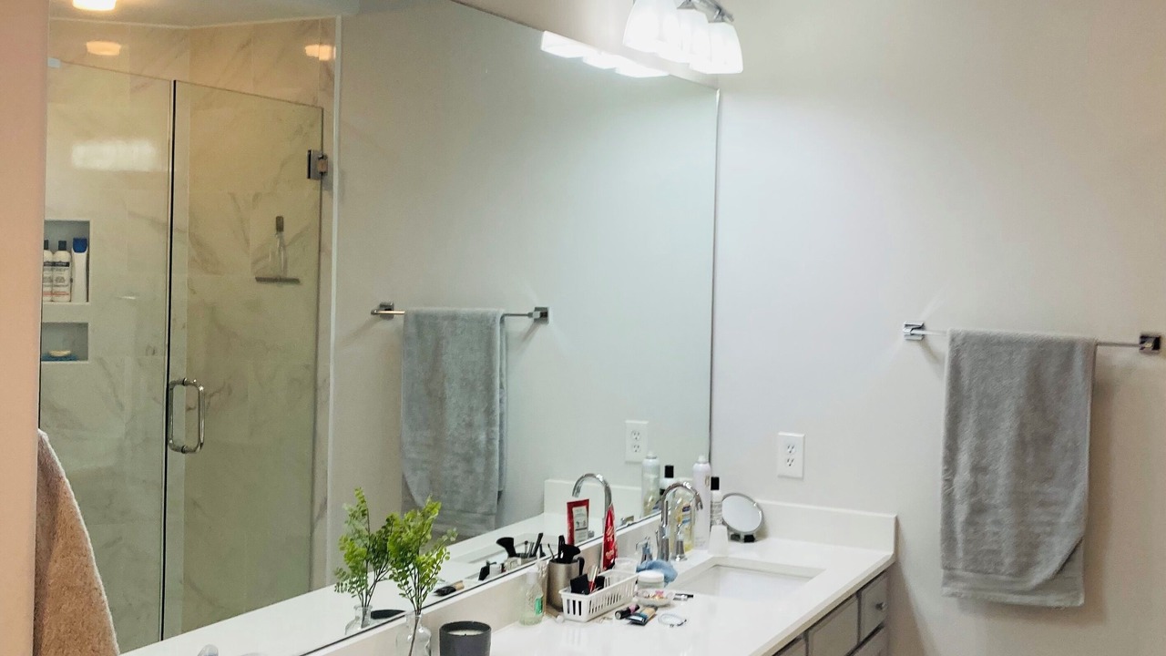 Photo of Bathroom in Tropical Cove