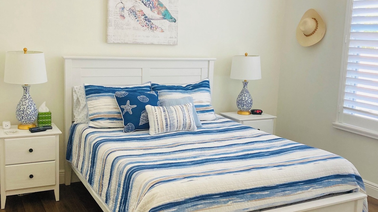 Photo of Bedroom in Tropical Cove
