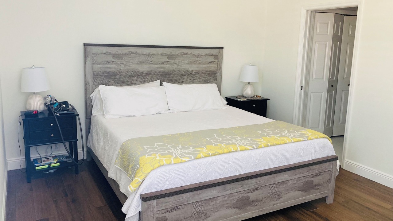 Photo of Bedroom in Tropical Cove