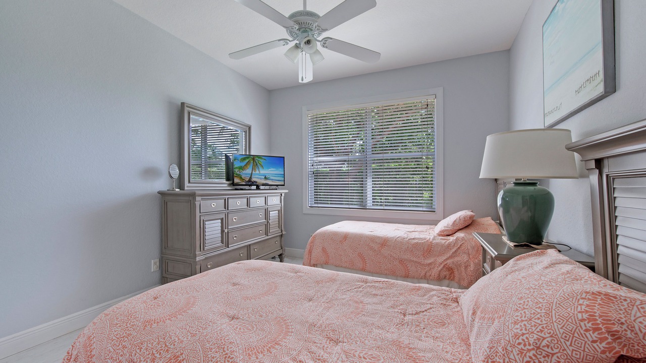 Photo of Bedroom in Central Naples