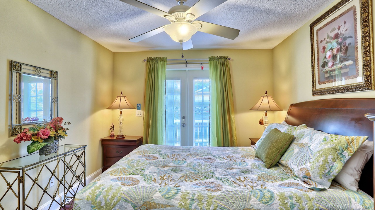 Photo of Bedroom in Gulfport