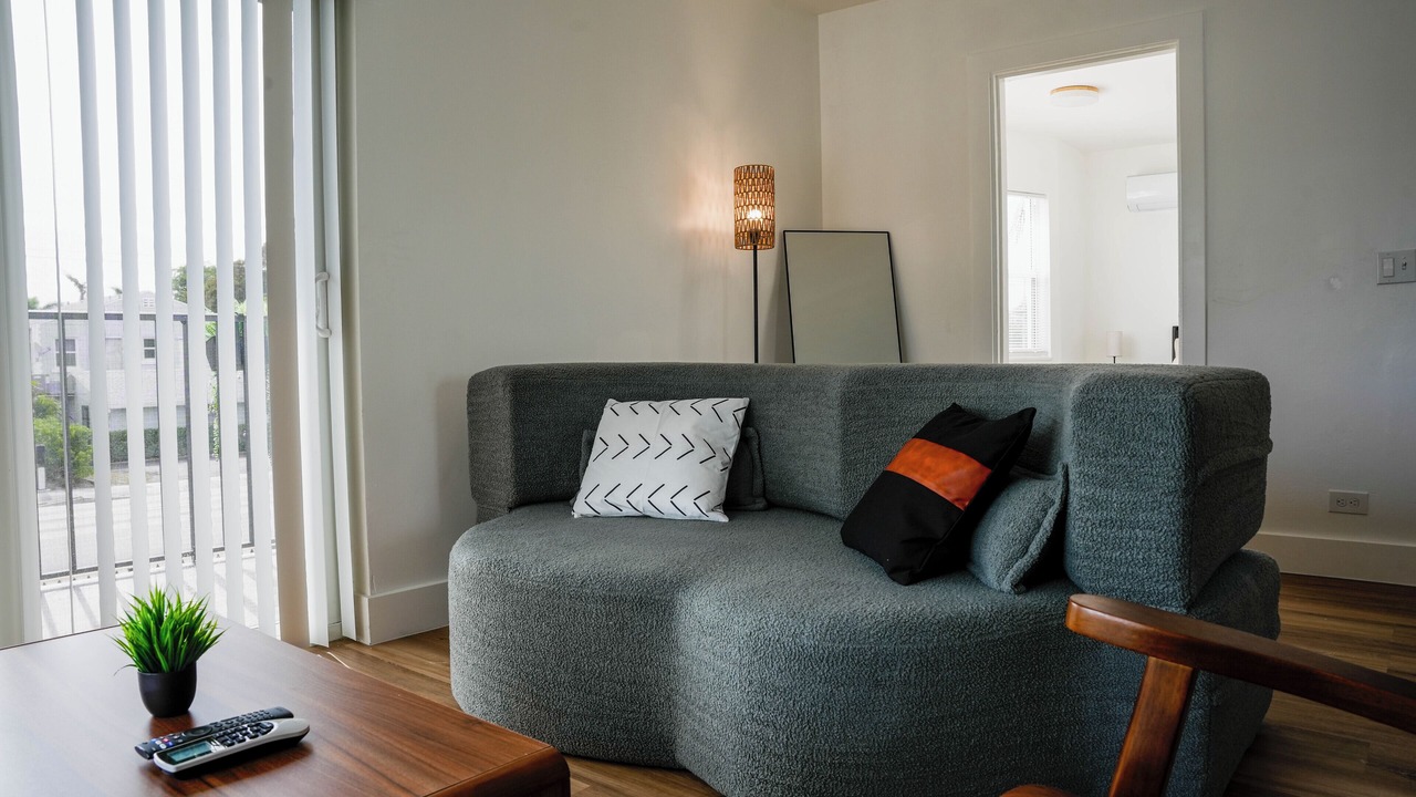 Photo of Livingroom in Old Northwood Historic District