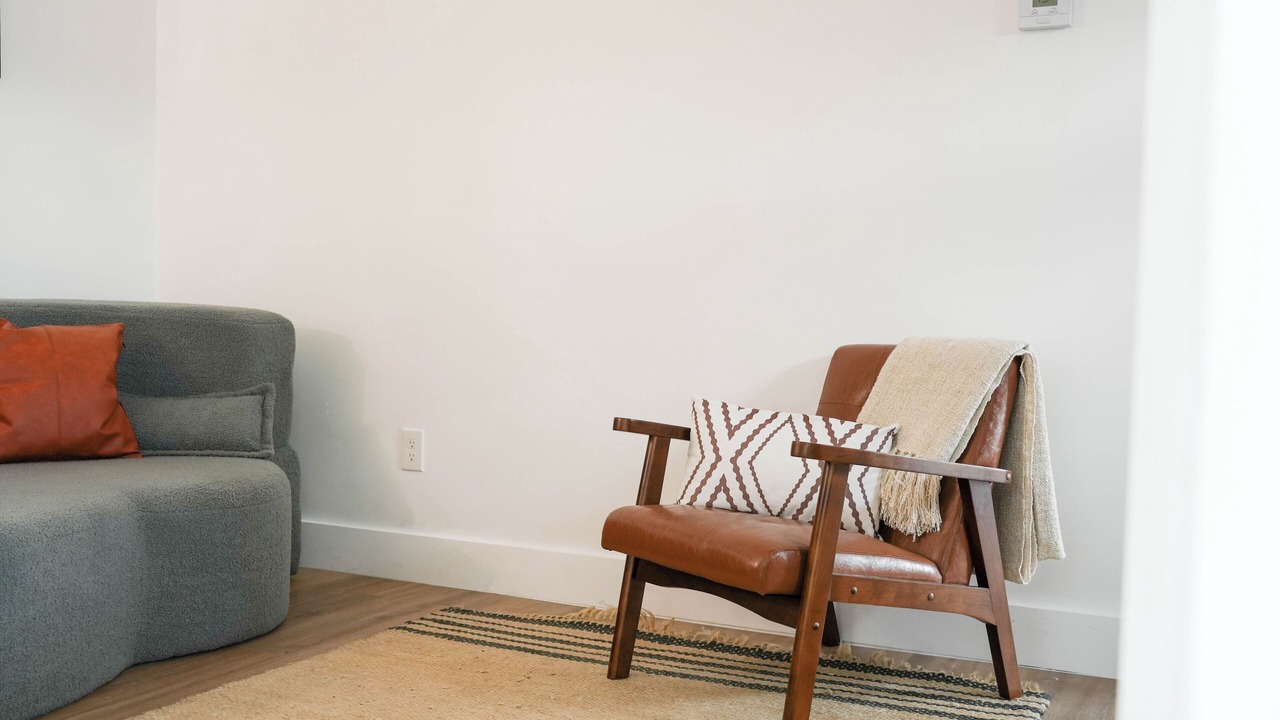 Photo of Livingroom in Old Northwood Historic District