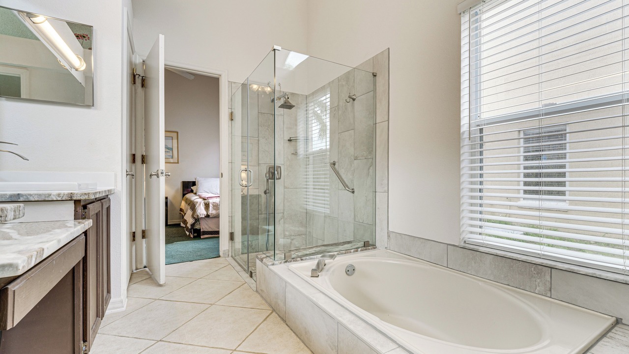 Photo of Bathroom in Lindfields