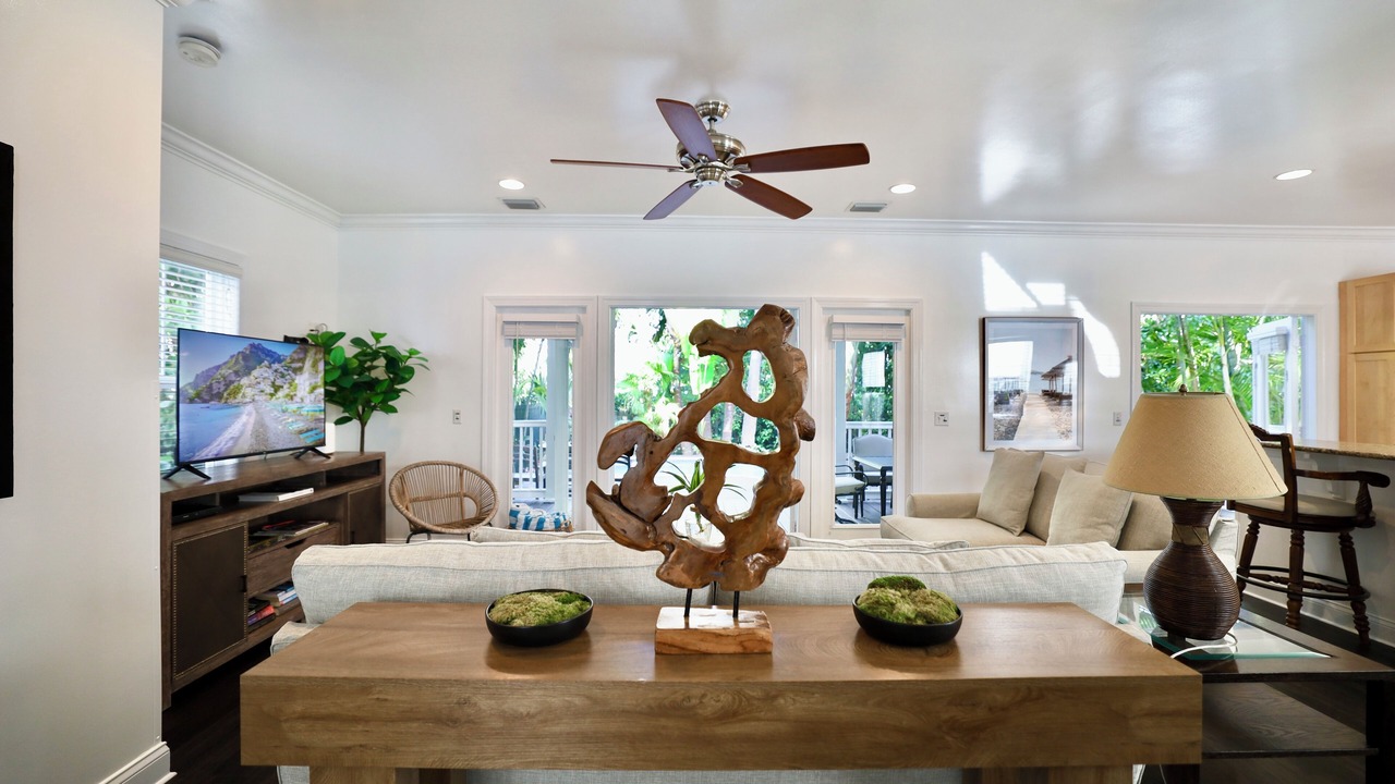 Photo of Livingroom in Marathon
