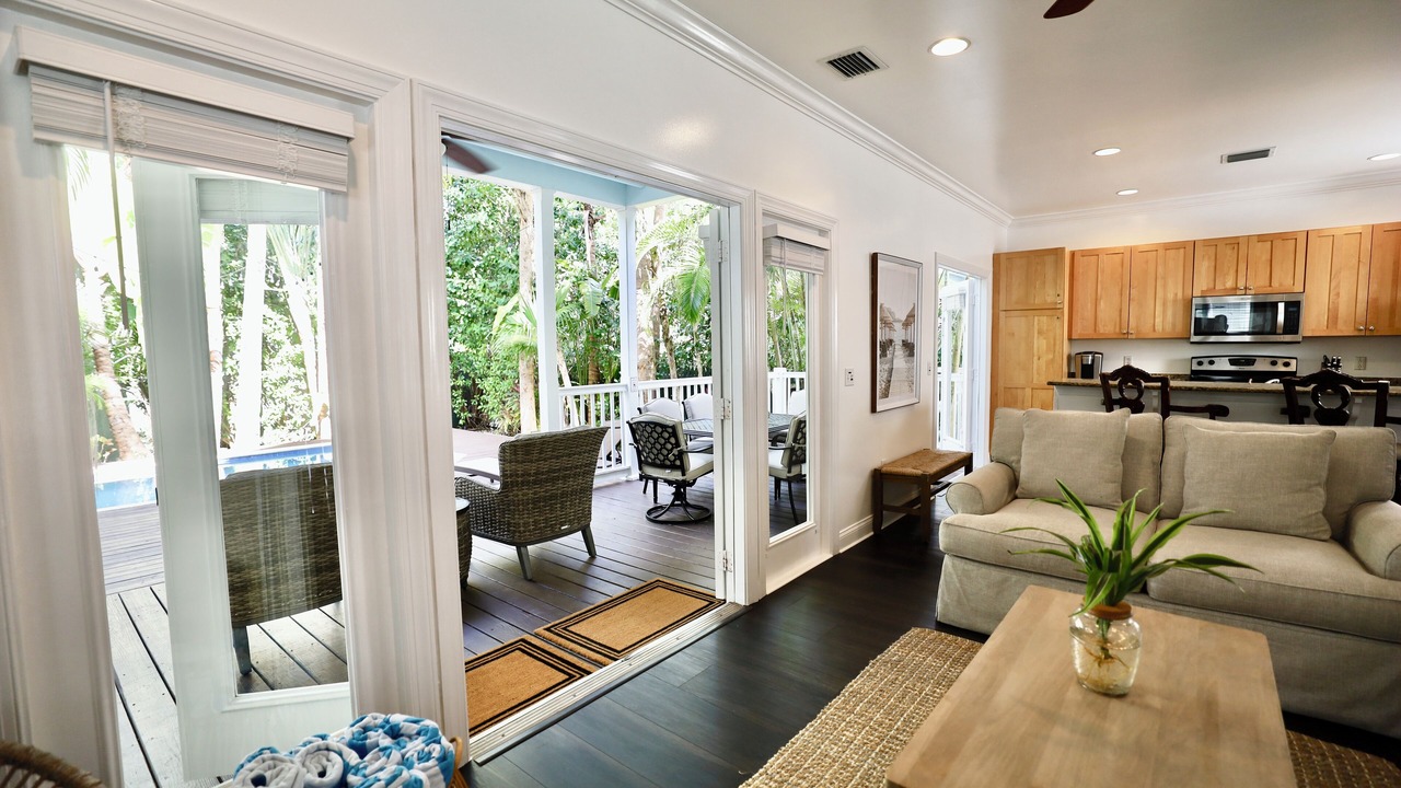 Photo of Livingroom in Marathon