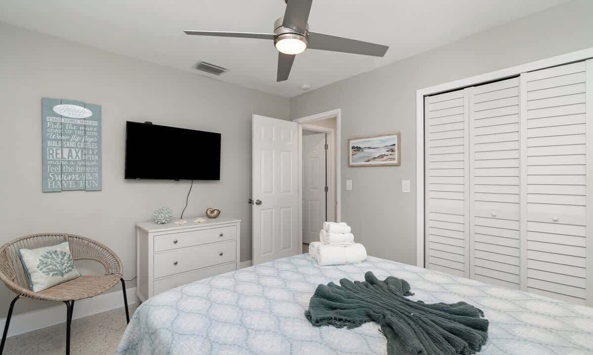 Photo of Bedroom in Hills T P