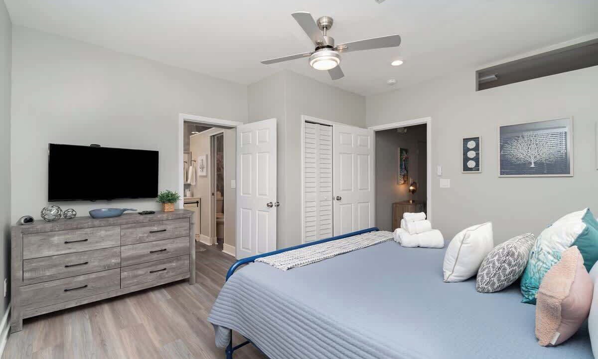 Photo of Bedroom in Hills T P