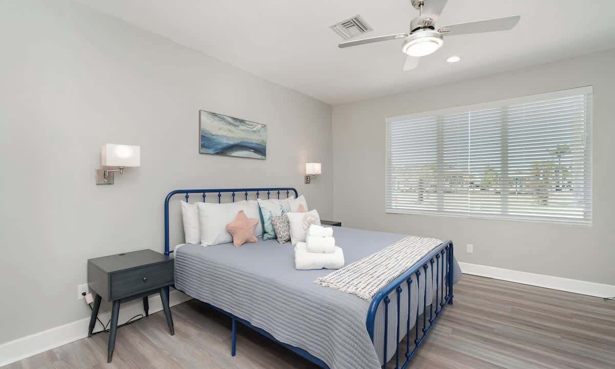 Photo of Bedroom in Hills T P