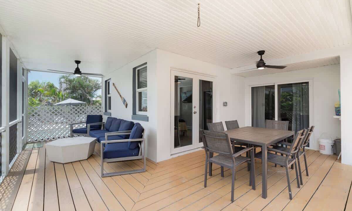 Photo of Outdoor in Hills T P