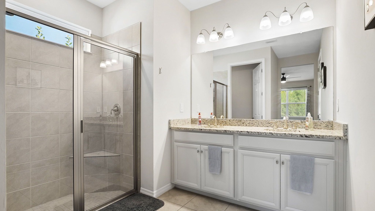 Photo of Bathroom in South Gulf Cove