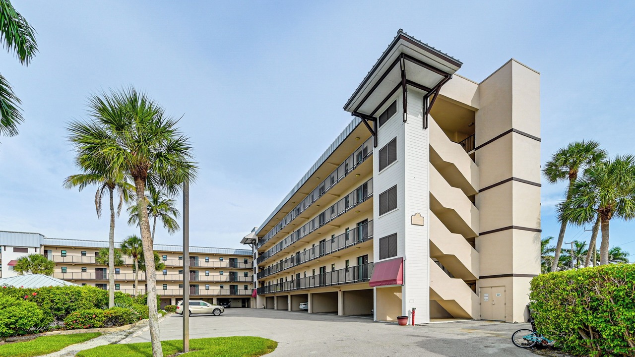 Photo of Outdoor in Old Naples